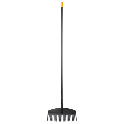 Грабли для листьев Fiskars XL Solid