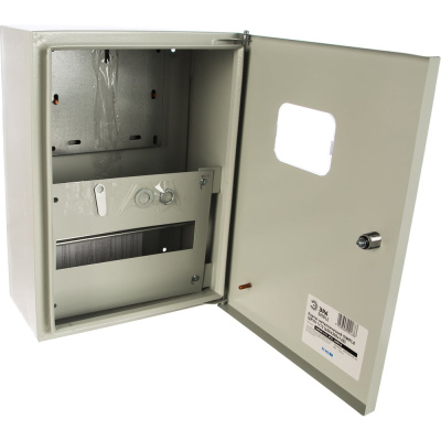 Корпус ЭРА металлический SIMPLE ЩРУН-1/12-IP31