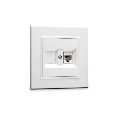 Розетка компютерная MAKEL CAT5 + гнездо СП Karea IP20 белый