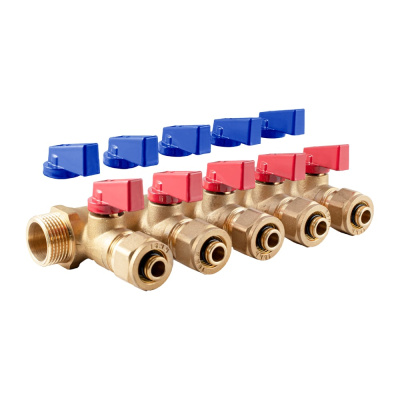 Коллектор с шаровыми кранами PROFACTOR в/н 3/4" х 5 вых 16 цанга PF MVP 266.5