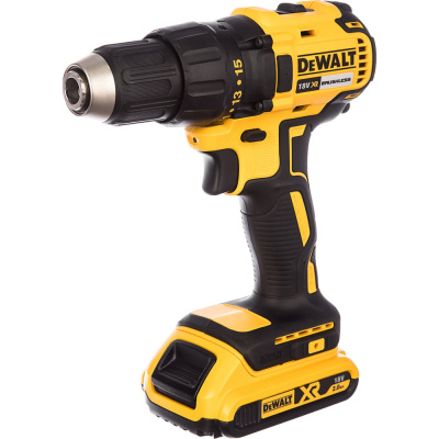 Беcщеточная дрель-шуруповерт DeWALT