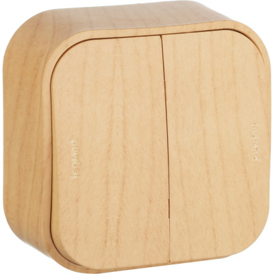 Переключатель Legrand двухклавишный Legrand Quteo IP20 10A 250В винтовые зажимы накладной монтаж дерево