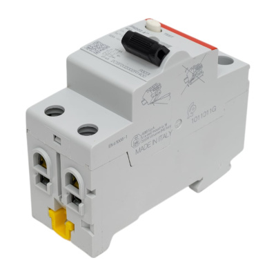 Выключатель дифференциального тока ABB FH202 2CSF202002R1400