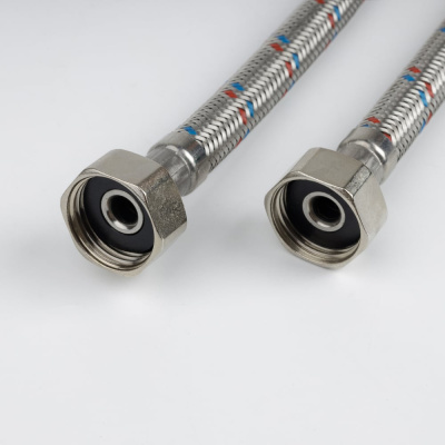 Гибкая подводка IDDIS F1/2xF1/2, SS304, латунь, 0.5 м