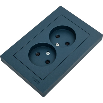 Розетка Systeme Electric AtlasDesign Изумруд б/з двойная, со шторками,16А, в сборе SE