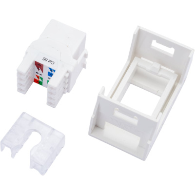 Компьютерная розетка DKC Viva 1 модуль RJ45 CAT.5E белая