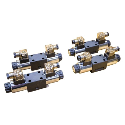 Гидрораспределитель HydraulicUnit P-10-64-220 АC
